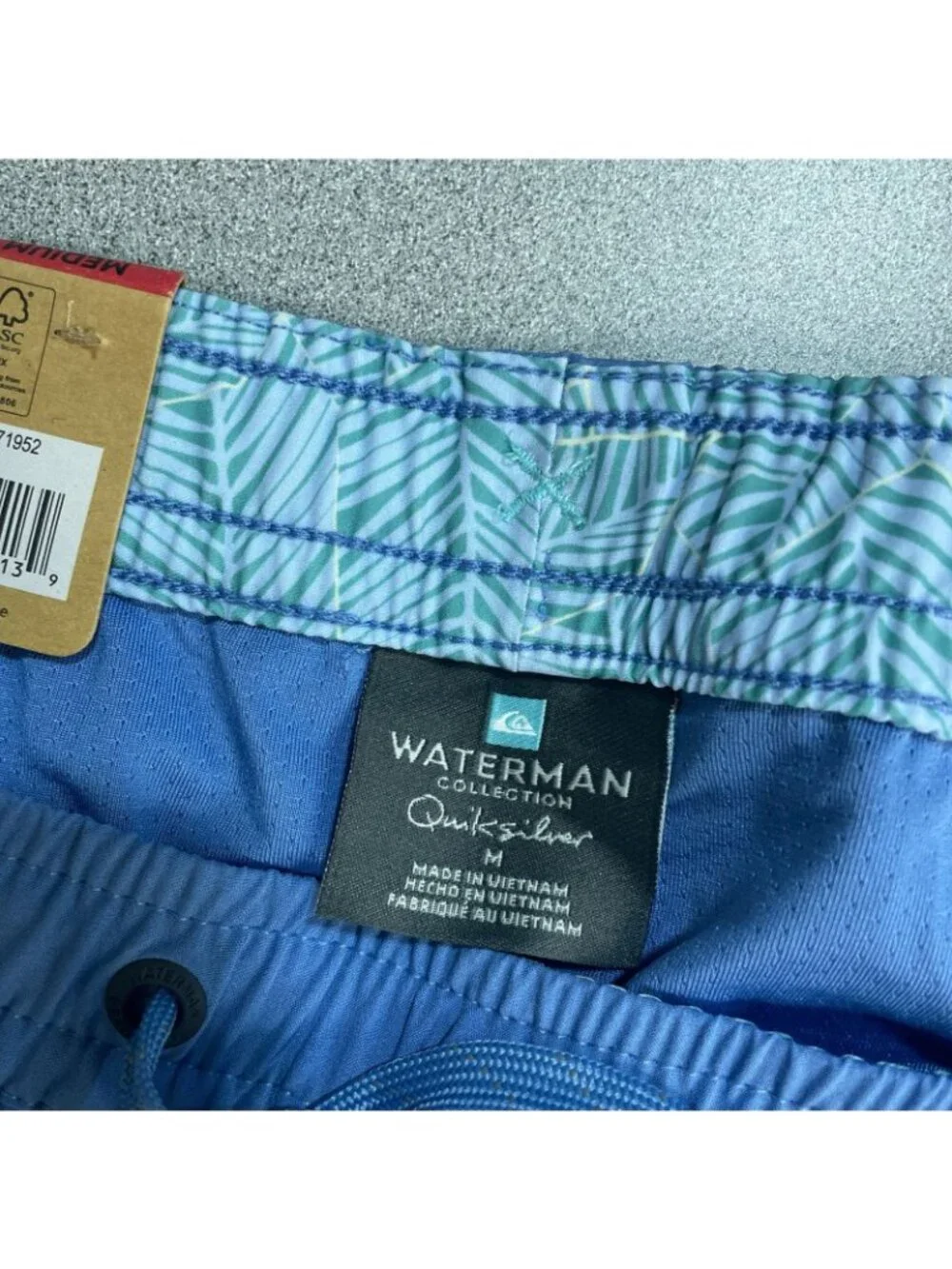 NWT Quiksilver Waterman Collection Men's M Swim Volley Shorts Blue UPF 50
